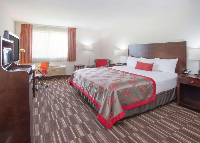 Western Hotel 3*