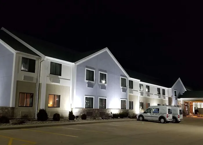Western 3* Urbana